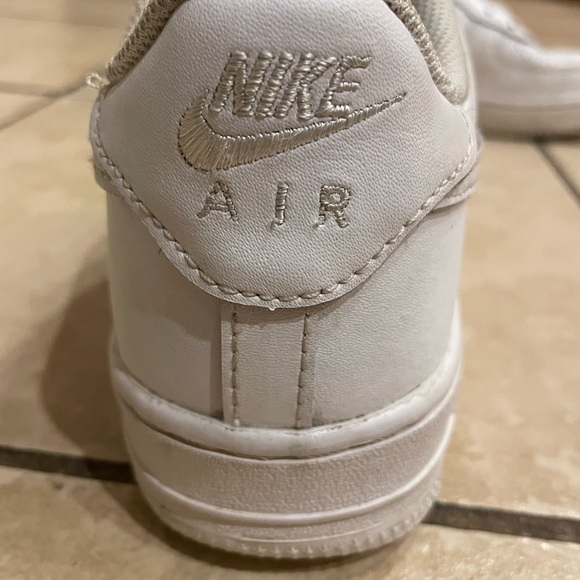 Used Air Force 1s for cheap price good condition box include In price - Picture 3 of 6